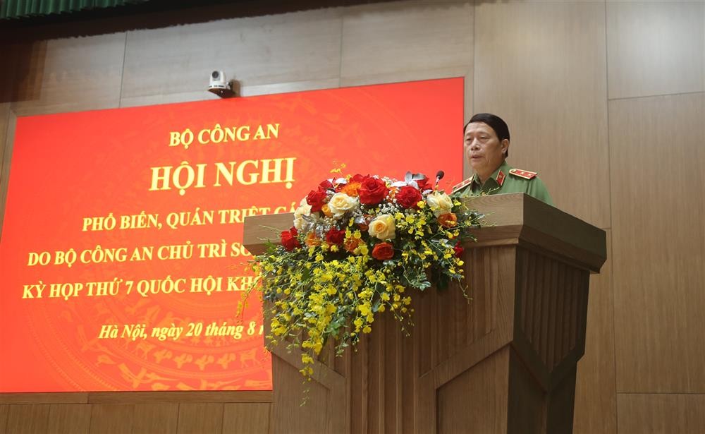 Thứ trưởng Lê Quốc Hùng phát biểu khai mạc Hội nghị. Thứ trưởng Lê Quốc Hùng phát biểu khai mạc Hội nghị.