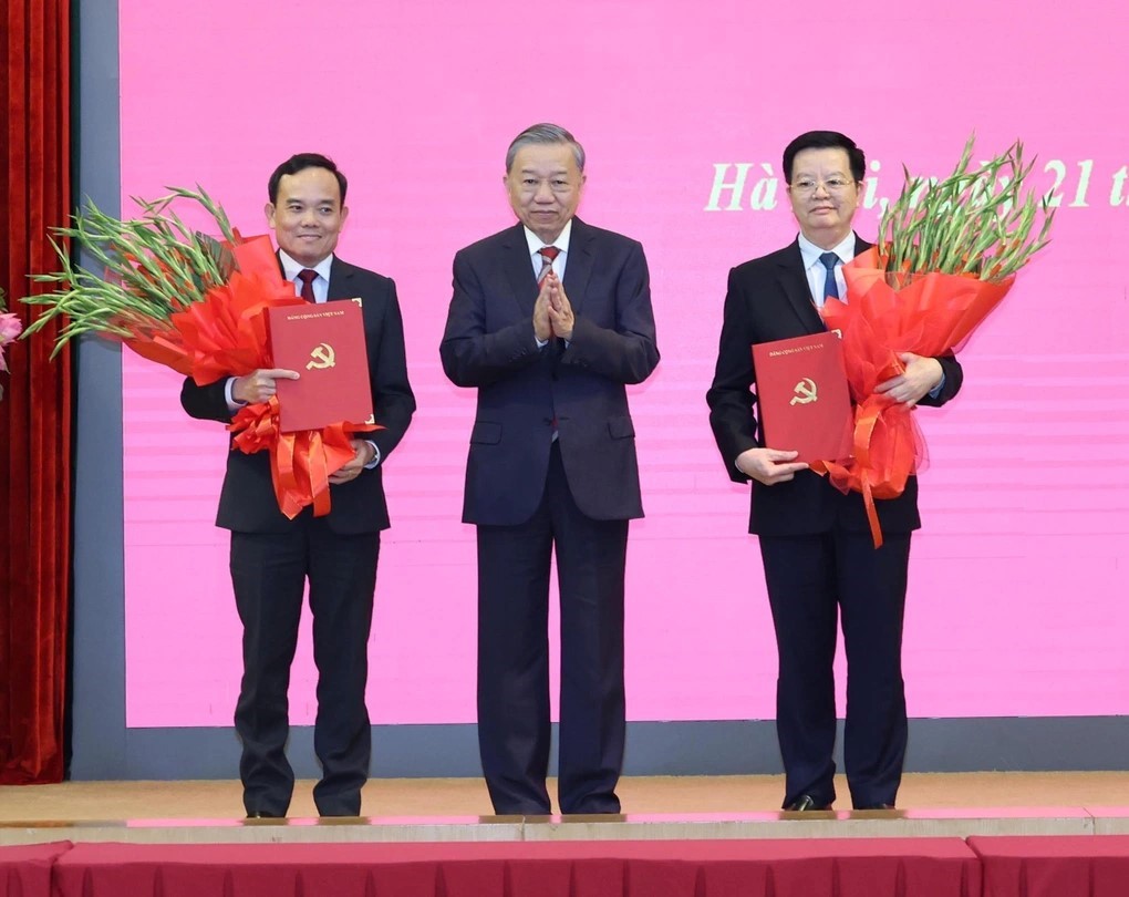 Bộ Chính trị phân công Trưởng Ban Kinh tế Trung ương và Trưởng Ban Dân vận Trung ương Bộ Chính trị phân công Trưởng Ban Kinh tế Trung ương và Trưởng Ban Dân vận Trung ương