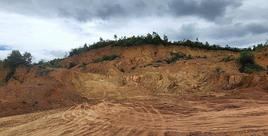 Một doanh nghiệp ở Thanh Hóa quyết đấu thắng mỏ khoáng sản rồi xin “bỏ của chạy lấy người” Một doanh nghiệp ở Thanh Hóa quyết đấu thắng mỏ khoáng sản rồi xin “bỏ của chạy lấy người”