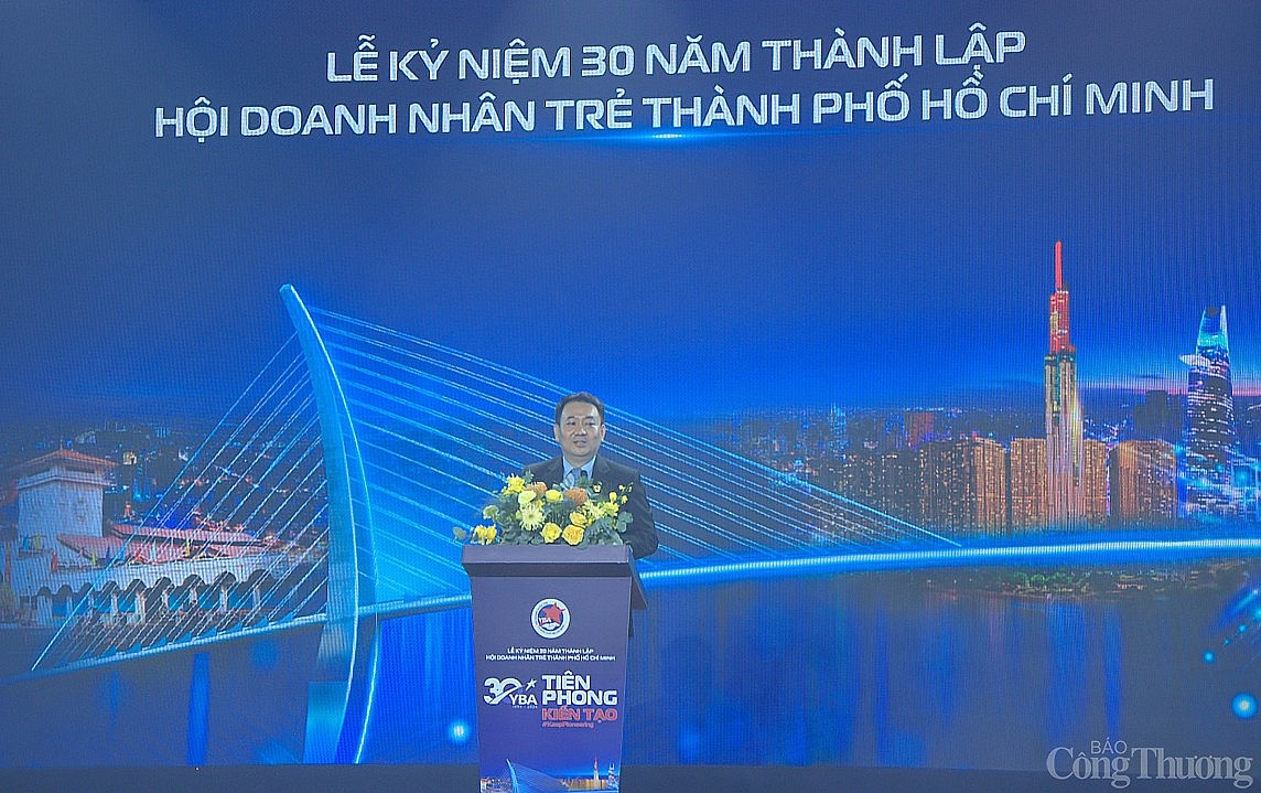 Thứ trưởng Nguyễn Hoàng Long dự kỷ niệm 30 năm thành lập Hội Doanh nhân trẻ TP. Hồ Chí Minh