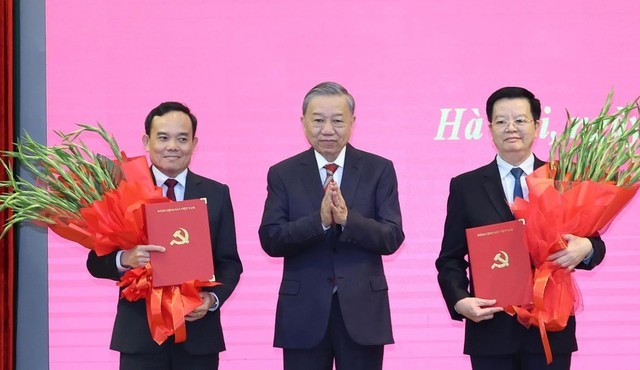 Cập nhật nhân sự tuần từ 19-23/8: Bổ nhiệm nhân sự mới Trung ương và địa phương Cập nhật nhân sự tuần từ 19-23/8: Bổ nhiệm nhân sự mới Trung ương và địa phương