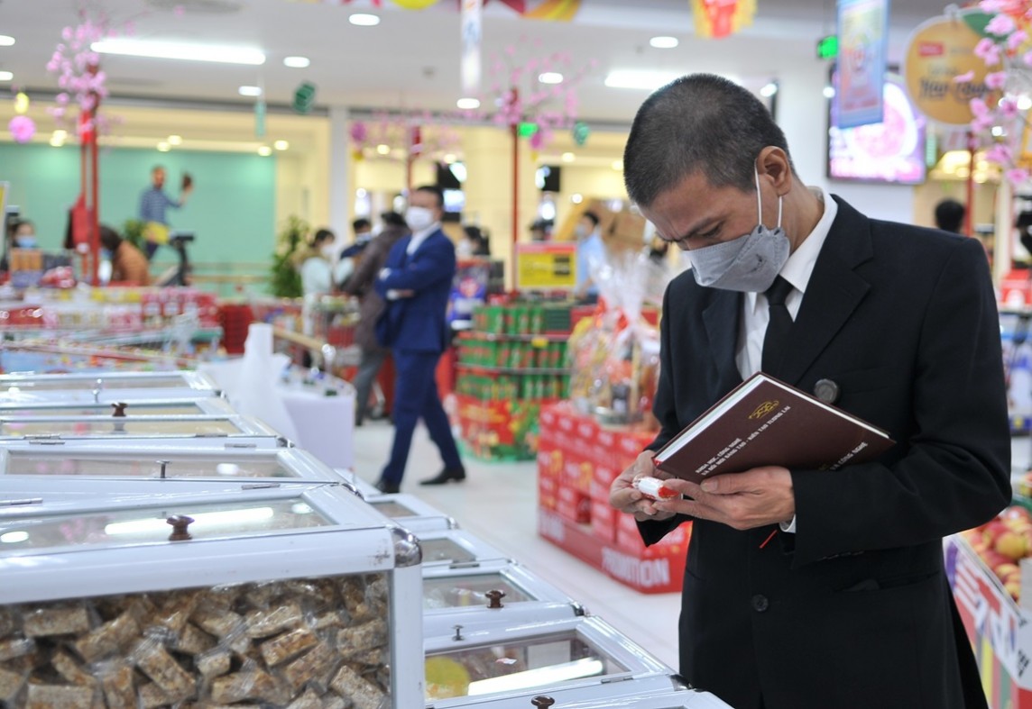 Sở Công Thương Bình Dương: Tập trung kiểm tra các cơ sở sản xuất, kinh doanh dịp Tết Trung thu Sở Công Thương Bình Dương: Tập trung kiểm tra các cơ sở sản xuất, kinh doanh dịp Tết Trung thu