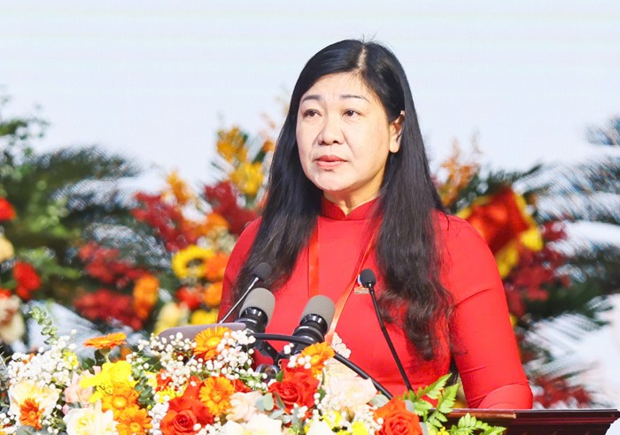 Bà Nguyễn Lan Hương tái đắc cử chức Chủ tịch Ủy ban MTTQ Việt Nam Thành phố Hà Nội. (Ảnh: Hanoi.gov.vn) Bà Nguyễn Lan Hương tái đắc cử chức Chủ tịch Ủy ban MTTQ Việt Nam Thành phố Hà Nội. (Ảnh: Hanoi.gov.vn)