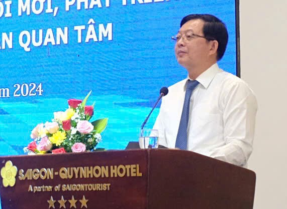 Khai mạc Hội nghị tập huấn công tác lãnh đạo, quản lý văn hóa, văn nghệ Khai mạc Hội nghị tập huấn công tác lãnh đạo, quản lý văn hóa, văn nghệ