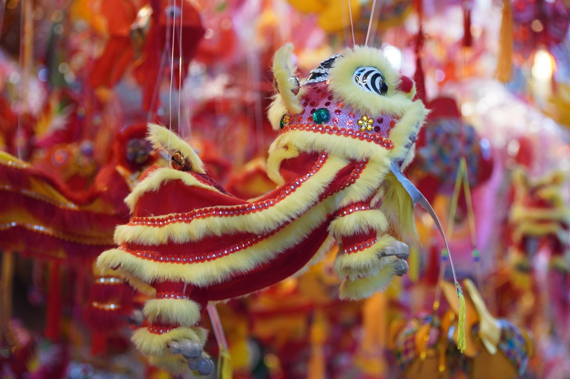 Thị trường đồ trang trí Trung thu: Hàng truyền thống "chiếm sóng" Thị trường đồ trang trí Trung thu: Hàng truyền thống "chiếm sóng"