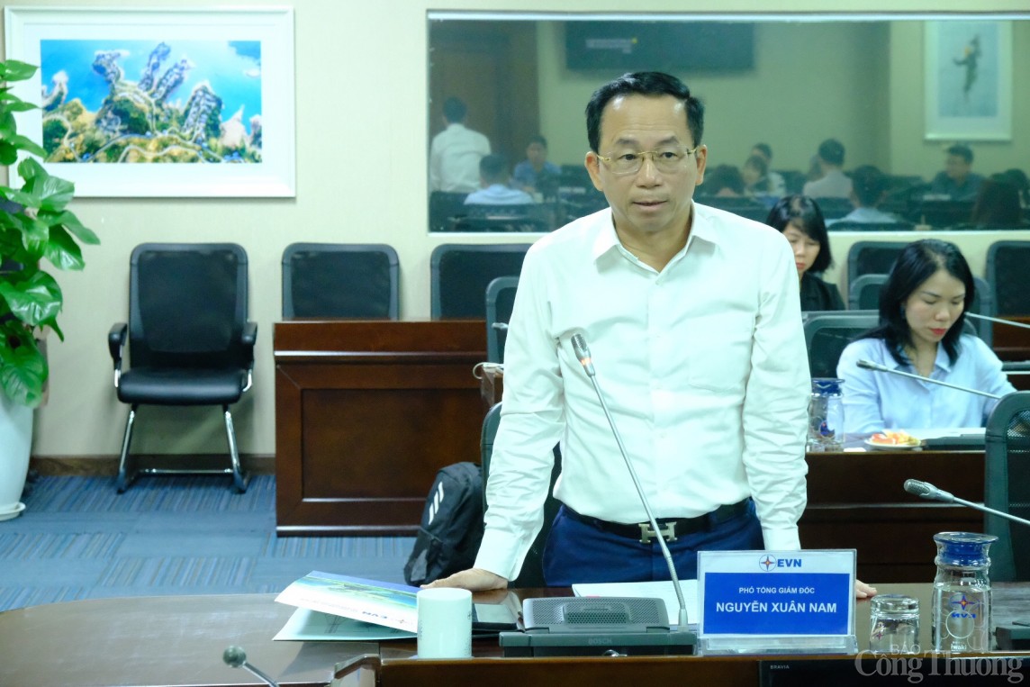 Họp Ban soạn thảo xây dựng Nghị định Điều lệ tổ chức và hoạt động của EVN Họp Ban soạn thảo xây dựng Nghị định Điều lệ tổ chức và hoạt động của EVN