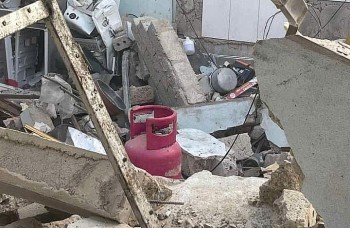 Nghệ An: Làm rõ nguyên nhân vụ nổ kinh hoàng khiến 2 vợ chồng tử vong