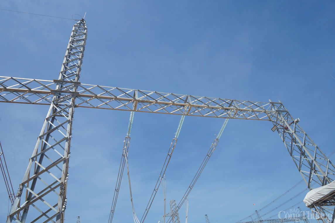Cận cảnh “trái tim” của truyền tải điện Bắc Trung Bộ trị giá hơn 1,4 nghìn tỷ đồng