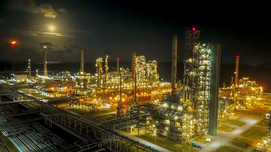 Năm 2023, NMLD Dung Quất đã chế biến trên 7,71 triệu tấn dầu thô Năm 2023, NMLD Dung Quất đã chế biến trên 7,71 triệu tấn dầu thô