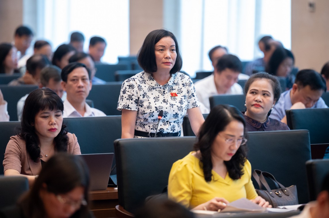 Đại biểu Nguyễn Minh Tâm – Phó Trưởng đoàn chuyên trách Đoàn ĐBQH tỉnh Quảng Bình Đại biểu Nguyễn Minh Tâm – Phó Trưởng đoàn chuyên trách Đoàn ĐBQH tỉnh Quảng Bình