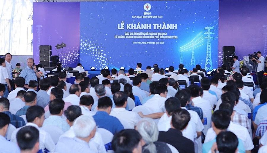 Phó Thủ tướng Lê Thành Long dự lễ khánh thành các dự án đường dây 500 kV mạch 3 tại Thanh Hóa Phó Thủ tướng Lê Thành Long dự lễ khánh thành các dự án đường dây 500 kV mạch 3 tại Thanh Hóa