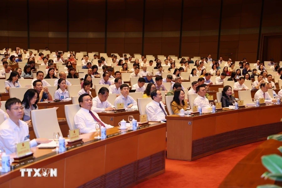 55 năm thực hiện Di chúc của Chủ tịch Hồ Chí Minh trong các cơ quan Trung ương 55 năm thực hiện Di chúc của Chủ tịch Hồ Chí Minh trong các cơ quan Trung ương