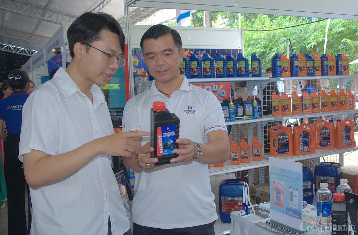 Khai mạc ngày hội kết nối, sử dụng sản phẩm của Khối các cơ quan Trung ương tại TP. Hồ Chí Minh