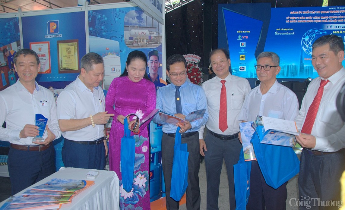 Khai mạc ngày hội kết nối, sử dụng sản phẩm của Khối các cơ quan Trung ương tại TP. Hồ Chí Minh