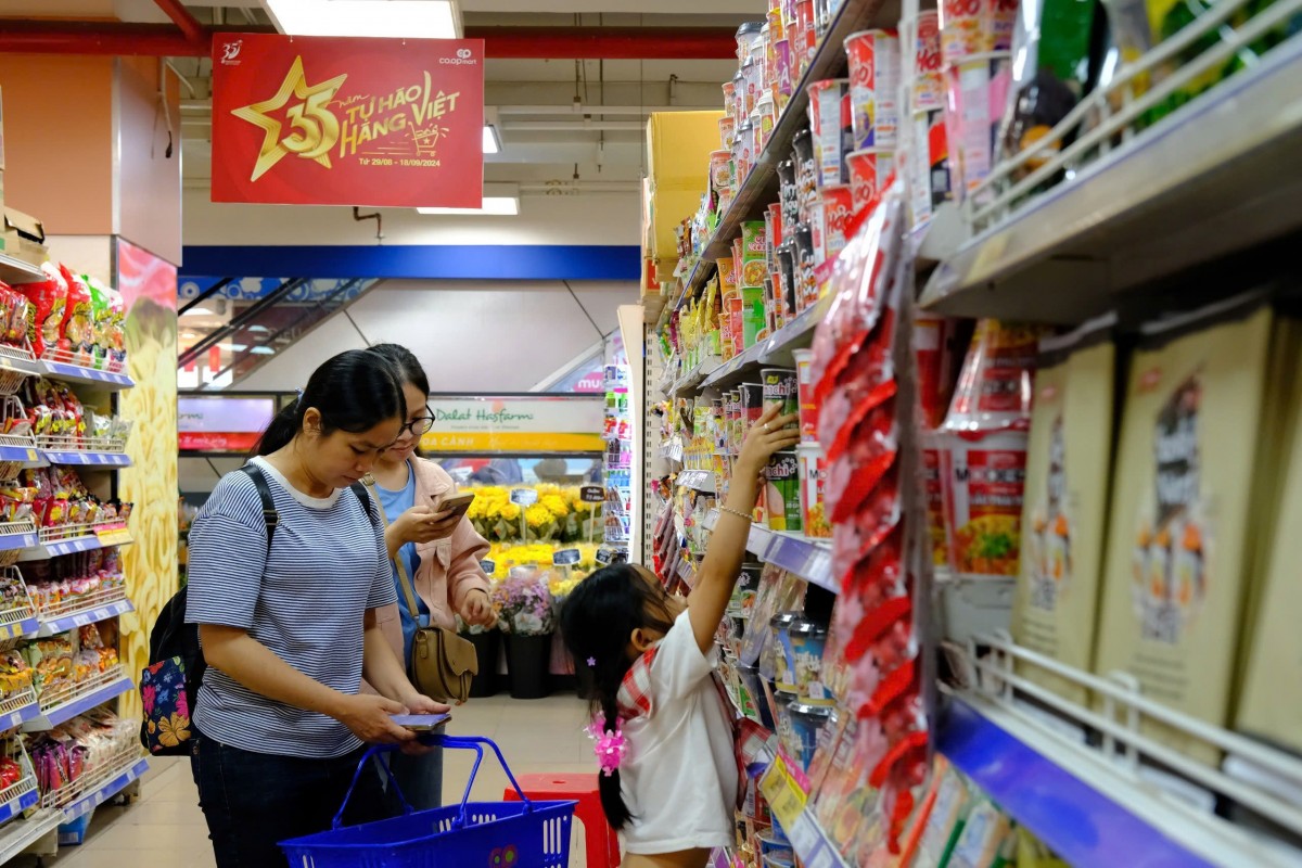 Nhà bán lẻ Việt tổ chức tháng “Tự hào hàng Việt” lớn nhất năm