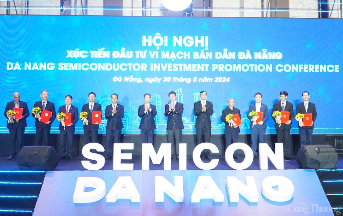 Trao đổi thỏa thuận hợp tác giữa TP. Đà Nẵng với các tập đoàn vi mạch bán dẫn, đổi mới sáng tạo hàng đầu thế giới và trong nước Trao đổi thỏa thuận hợp tác giữa TP. Đà Nẵng với các tập đoàn vi mạch bán dẫn, đổi mới sáng tạo hàng đầu thế giới và trong nước
