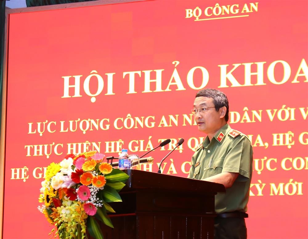 Lực lượng Công an nhân dân: Tiếp nối truyền thống, xây dựng văn hóa CAND trong thời kỳ mới Lực lượng Công an nhân dân: Tiếp nối truyền thống, xây dựng văn hóa CAND trong thời kỳ mới