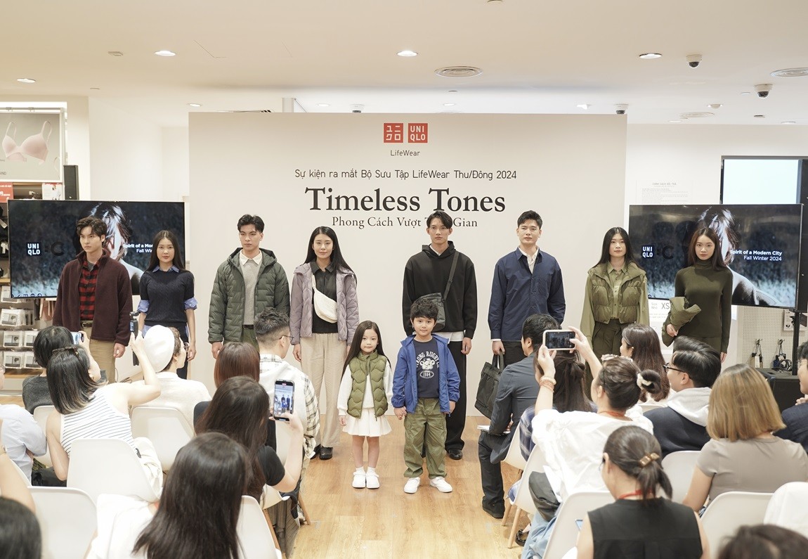UNIQLO, thương hiệu bán lẻ thời trang toàn cầu đến từ Nhật Bản, hôm nay vừa tổ chức sự kiện ra mắt Bộ sưu tập (BST) LifeWear Thu/Đông 2024 UNIQLO, thương hiệu bán lẻ thời trang toàn cầu đến từ Nhật Bản, hôm nay vừa tổ chức sự kiện ra mắt Bộ sưu tập (BST) LifeWear Thu/Đông 2024