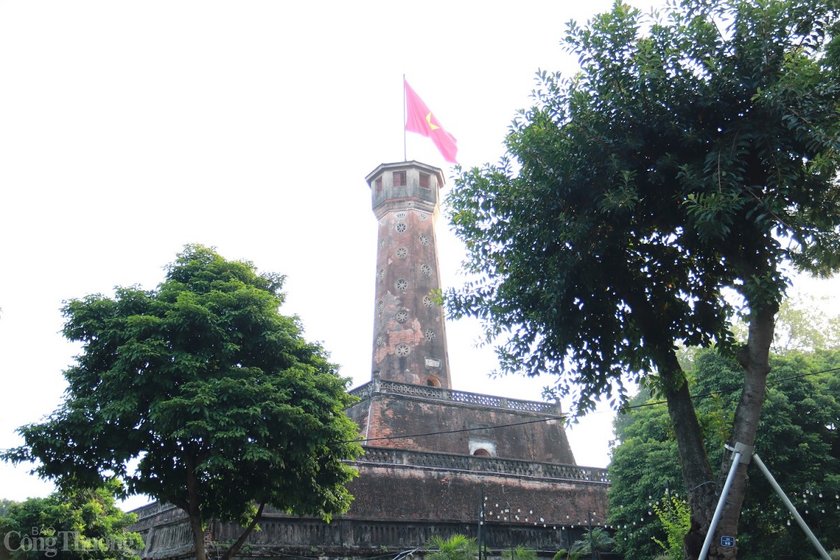 Chùm ảnh: Phố phường Hà Nội sáng ngày Quốc khánh 2/9 Chùm ảnh: Phố phường Hà Nội sáng ngày Quốc khánh 2/9