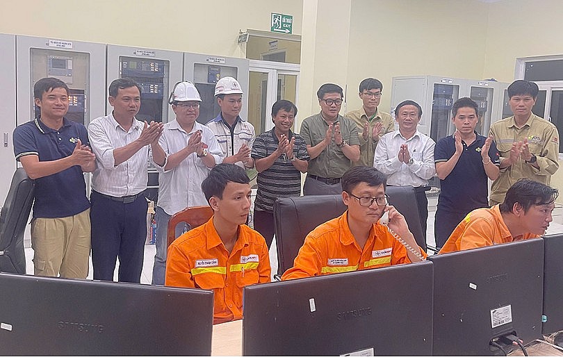 Đóng điện Dự án Mở rộng ngăn lộ và cải tạo Trạm biến áp 500kV Thạnh Mỹ