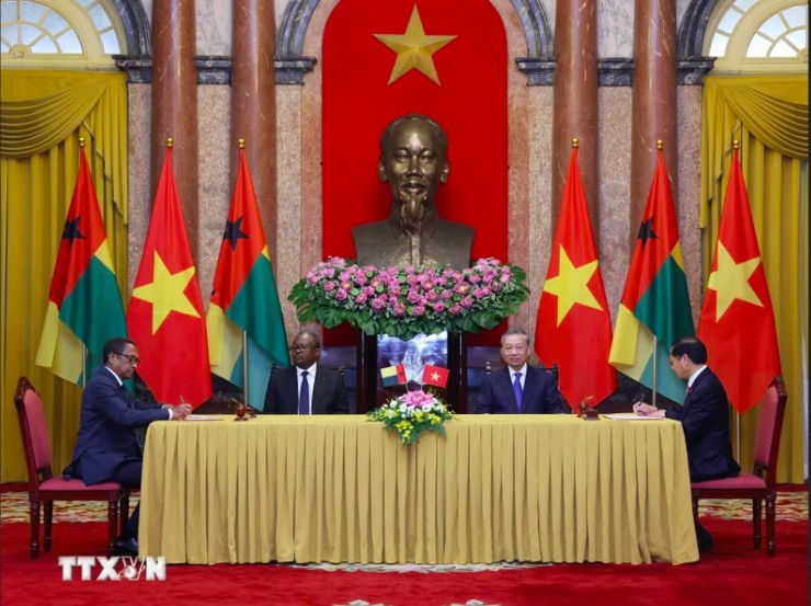 Tổng Bí thư, Chủ tịch nước Tô Lâm hội đàm với Tổng thống Guinea-Bissau