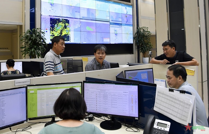 Ông Hoàng Phúc Lâm cập nhật tin mới nhất về bão Yagi và ảnh hưởng tại Đông Bắc Bộ Ông Hoàng Phúc Lâm cập nhật tin mới nhất về bão Yagi và ảnh hưởng tại Đông Bắc Bộ