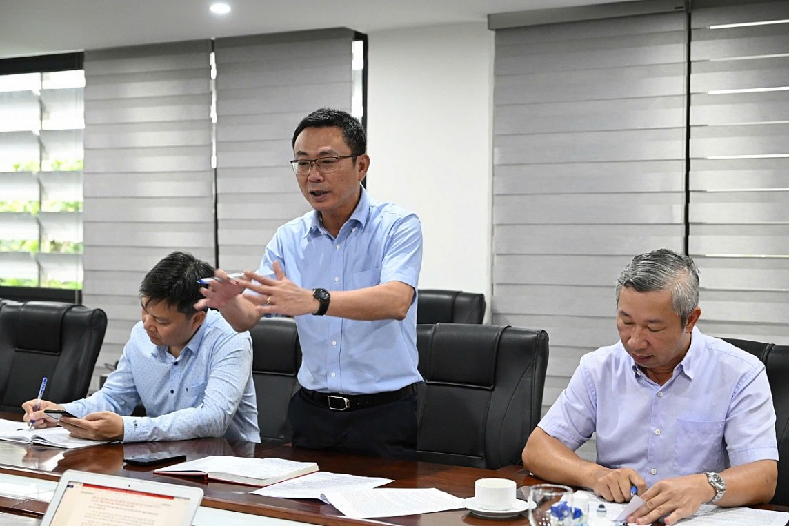 Bộ trưởng Bộ Công Thương họp triển khai công tác khắc phục bão số 3 Bộ trưởng Bộ Công Thương họp triển khai công tác khắc phục bão số 3