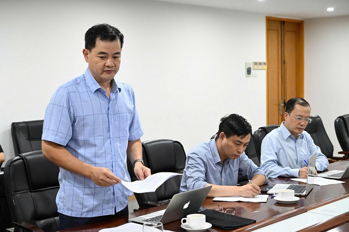 Bộ trưởng Bộ Công Thương họp triển khai công tác khắc phục bão số 3 Bộ trưởng Bộ Công Thương họp triển khai công tác khắc phục bão số 3