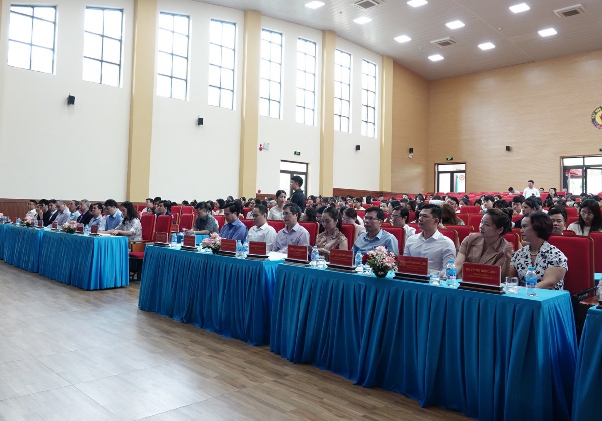 đại học hồng đức