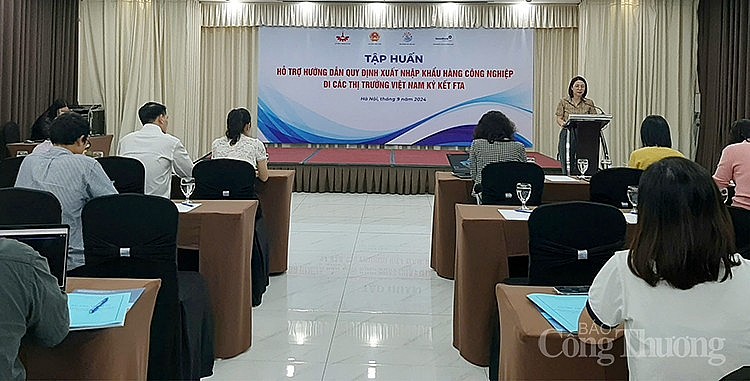 Toàn cảnh buổi Tập huấn Toàn cảnh buổi Tập huấn