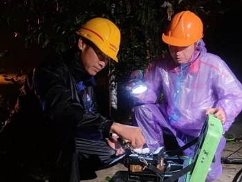 Trên 6.200 điểm mất liên lạc di động,  Viettel cử gần 500 đội ứng cứu thông tin