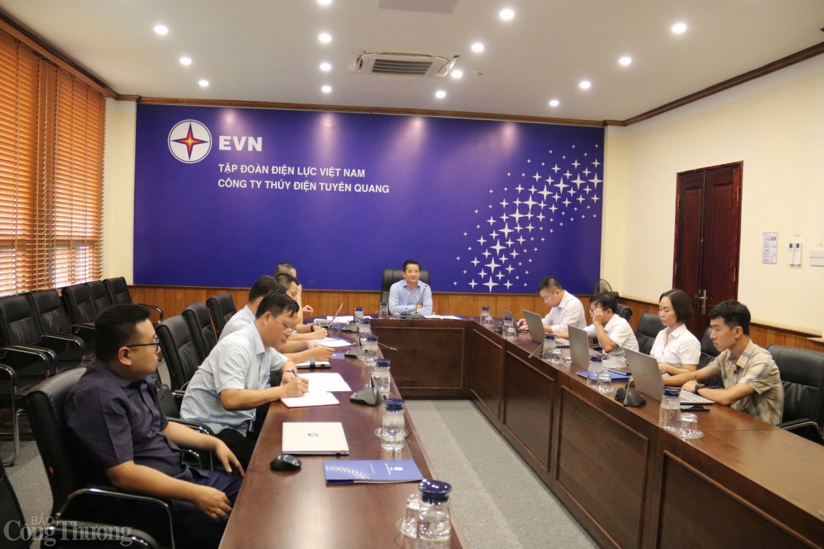 Đoàn Bộ Công Thương kiểm tra công tác vận hành xả lũ trong mùa mưa bão 2024 tại Thủy điện Tuyên Quang Đoàn Bộ Công Thương kiểm tra công tác vận hành xả lũ trong mùa mưa bão 2024 tại Thủy điện Tuyên Quang