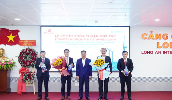 Đồng Tâm Group và CS Wind ‘bắt tay’ xây dựng nhà máy điện gió 200 triệu USD Đồng Tâm Group và CS Wind ‘bắt tay’ xây dựng nhà máy điện gió 200 triệu USD