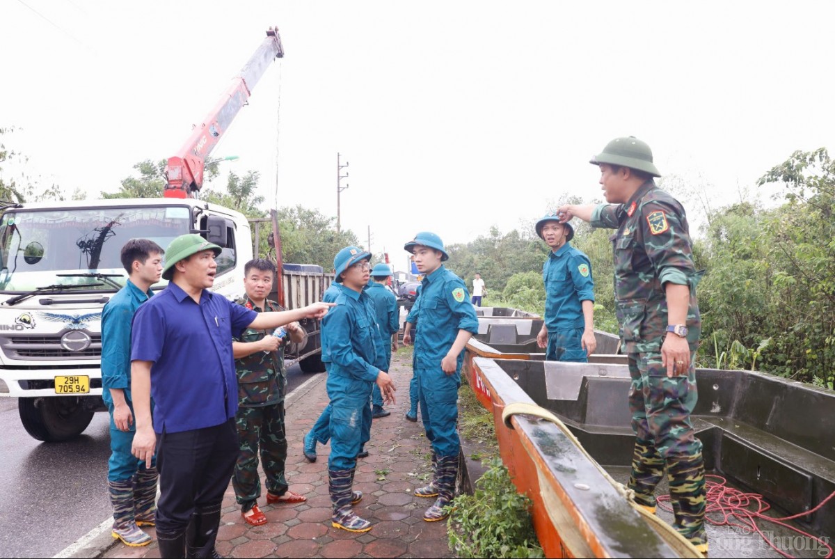 Chủ tịch Hà Nội: Tính toán phương án khi nước sông Hồng đạt mức báo động Chủ tịch Hà Nội: Tính toán phương án khi nước sông Hồng đạt mức báo động