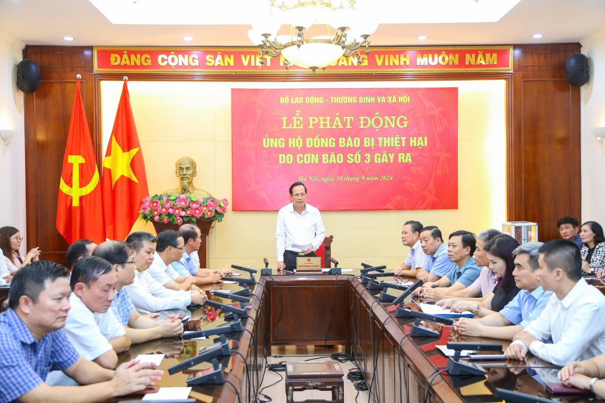 Bộ Lao động – Thương binh và Xã hội phát động ủng hộ đồng bào bị thiệt hại do bão Bộ Lao động – Thương binh và Xã hội phát động ủng hộ đồng bào bị thiệt hại do bão