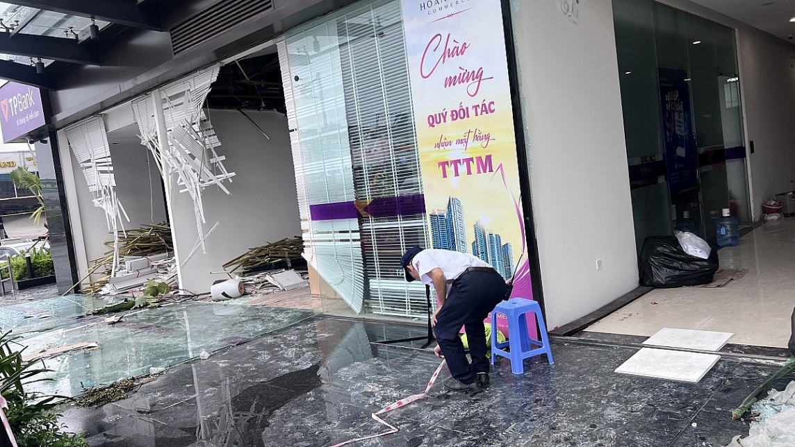 Bảo Minh khẩn trương khắc phục hậu quả do bão số 3 gây ra Bảo Minh khẩn trương khắc phục hậu quả do bão số 3 gây ra