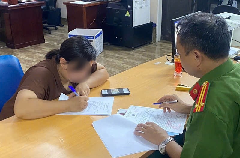 Lào Cai: Công an triệu tập đối tượng đăng tin sai sự thật về việc vỡ đập thủy điện Lào Cai: Công an triệu tập đối tượng đăng tin sai sự thật về việc vỡ đập thủy điện