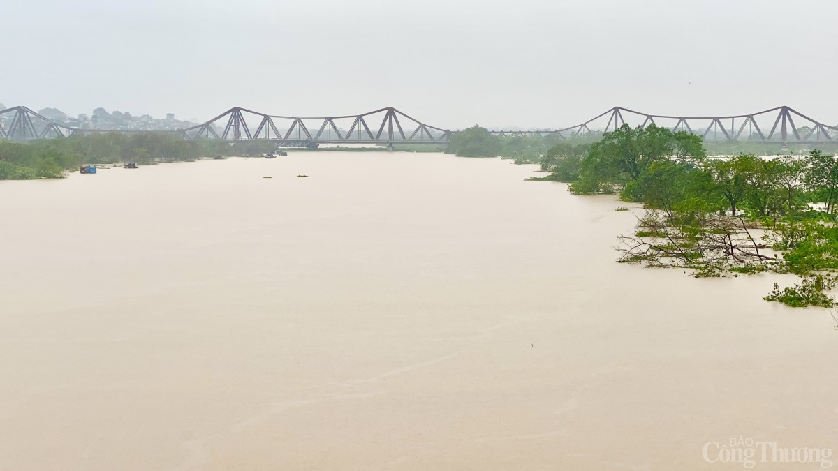 Trung Quốc giảm khối lượng xả lũ tránh gây thiệt hại cho cả hai nước