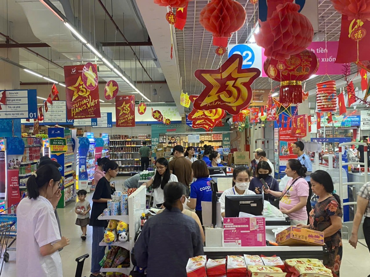 Saigon Co.op tăng cường hàng hóa tập trung nguồn lực cho các tỉnh phía Bắc Saigon Co.op tăng cường hàng hóa tập trung nguồn lực cho các tỉnh phía Bắc