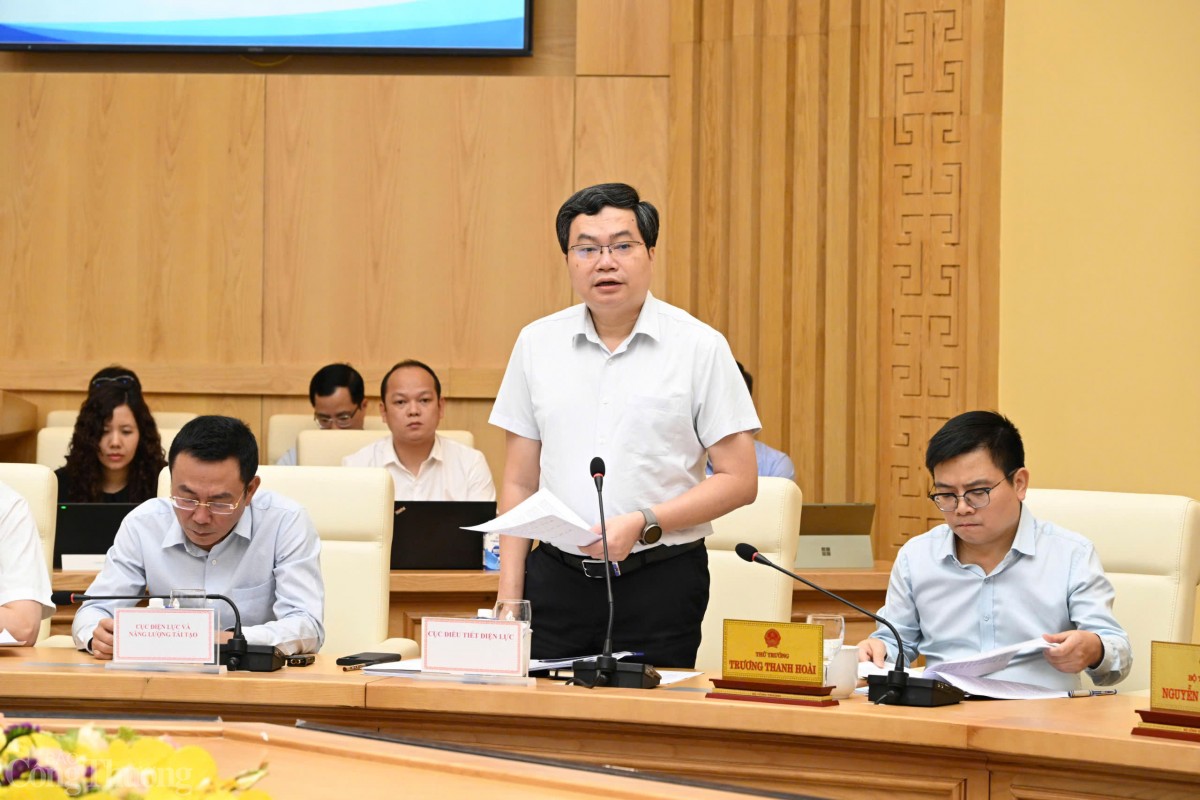 Bộ trưởng Bộ Công Thương họp về dự thảo thông tư quy định vận hành thị trường buôn bán điện cạnh tranh Bộ trưởng Bộ Công Thương họp về dự thảo thông tư quy định vận hành thị trường buôn bán điện cạnh tranh