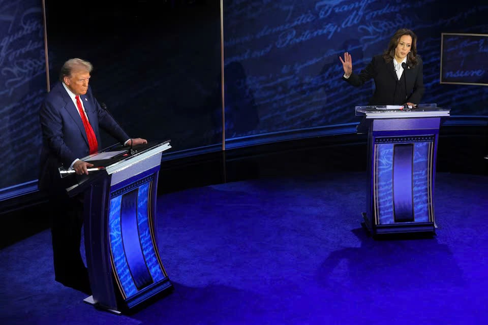 Trung Quốc, Philipin thông báo khẩn về siêu bão Benica; Ông Putin ra lời cảnh báo phương Tây Trung Quốc, Philipin thông báo khẩn về siêu bão Benica; Ông Putin ra lời cảnh báo phương Tây