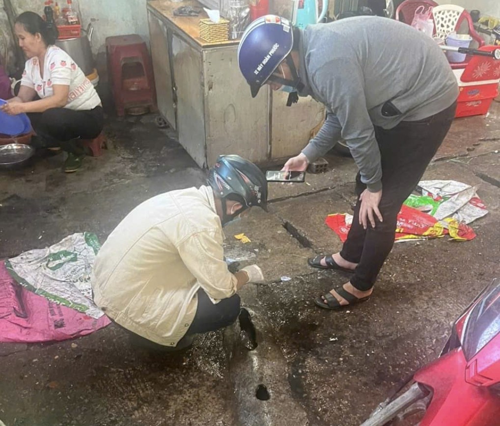 Xả thải trực tiếp ra môi trường, Ban Quản lý chợ Quảng Ngãi bị xử phại 255 triệu đồng Xả thải trực tiếp ra môi trường, Ban Quản lý chợ Quảng Ngãi bị xử phại 255 triệu đồng