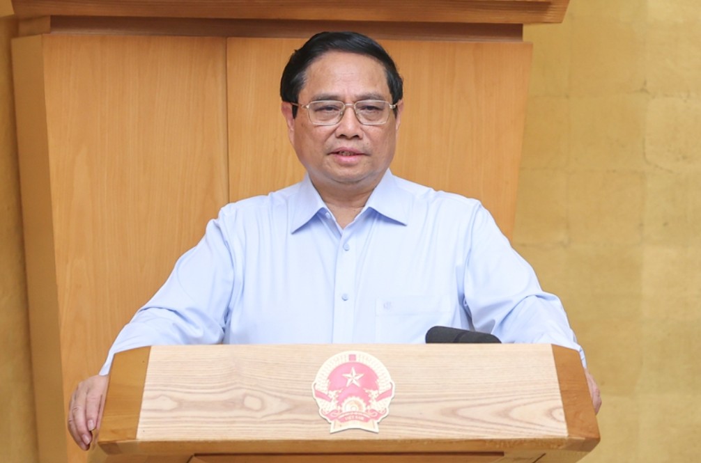 Thủ tướng nêu rõ, việc xây dựng các dự án luật cần cố gắng chuẩn bị, trình trong thời gian ngắn nhất có thể, đáp ứng kịp thời các diễn biến nhanh chóng và yêu cầu cấp bách của thực tiễn. (Ảnh: VGP/Nhật Bắc) Thủ tướng nêu rõ, việc xây dựng các dự án luật cần cố gắng chuẩn bị, trình trong thời gian ngắn nhất có thể, đáp ứng kịp thời các diễn biến nhanh chóng và yêu cầu cấp bách của thực tiễn. (Ảnh: VGP/Nhật Bắc)