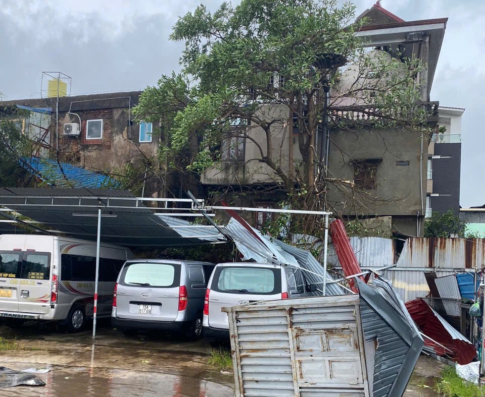 Công đoàn Công Thương Việt Nam thăm, hỗ trợ một số đơn vị tại Hải Phòng