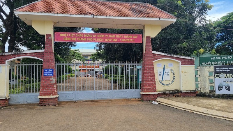 Trường THCS Tôn Đức Thắng, nơi diễn ra vụ việc Trường THCS Tôn Đức Thắng, nơi diễn ra vụ việc