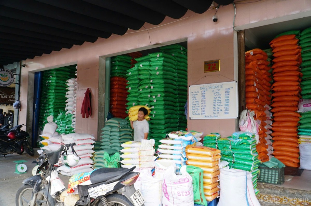 TP. Đà Nẵng đã dự trữ và đảm bảo cung ứng lương thực, thực phẩm đủ phục vụ người dân trong mùa mưa bão năm 2024 TP. Đà Nẵng đã dự trữ và đảm bảo cung ứng lương thực, thực phẩm đủ phục vụ người dân trong mùa mưa bão năm 2024