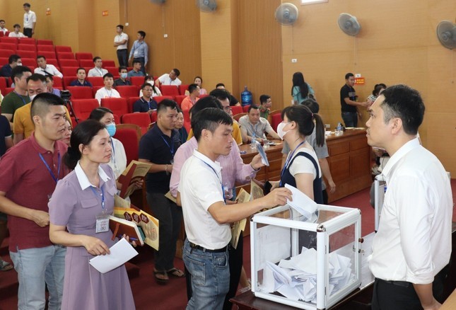 Siết phân lô, bán nền: Dự báo dòng tiền tiếp tục đổ dồn vào đất đấu giá Siết phân lô, bán nền: Dự báo dòng tiền tiếp tục đổ dồn vào đất đấu giá