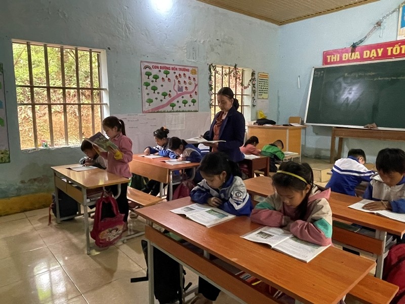 Bộ Giáo dục và Đào tạo yêu cầu rà soát, đầu tư nâng cao chất lượng giáo dục dân tộc thiểu số. (Ảnh: dangcongsan.vn) Bộ Giáo dục và Đào tạo yêu cầu rà soát, đầu tư nâng cao chất lượng giáo dục dân tộc thiểu số. (Ảnh: dangcongsan.vn)