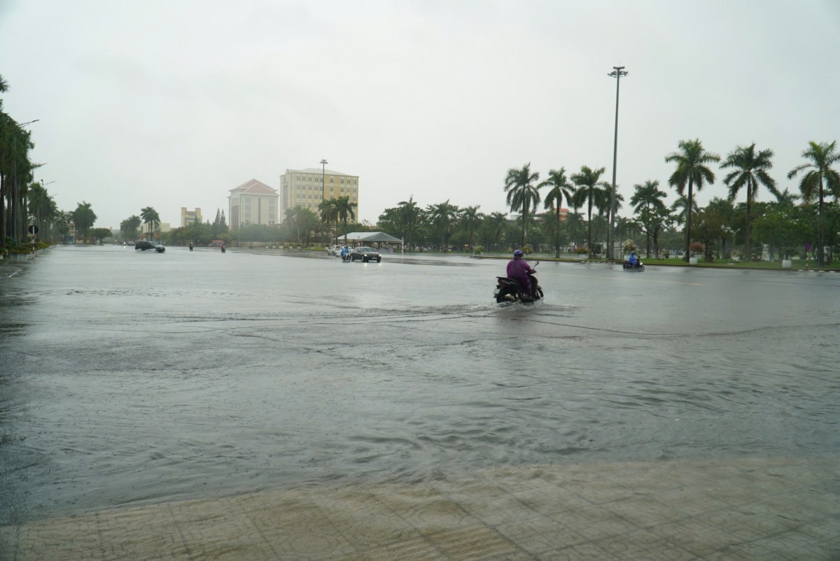 Mưa lớn, tỉnh Quảng Nam cho học sinh nghỉ học ngày 19/9 Mưa lớn, tỉnh Quảng Nam cho học sinh nghỉ học ngày 19/9
