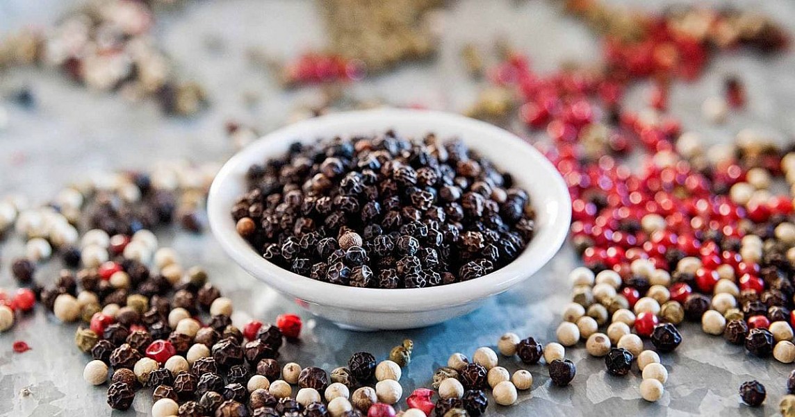 Giá tiêu nội địa Việt Nam điều chỉnh giảm do nhu cầu từ các thị trường như Mỹ, EU và châu Á chậm lại Giá tiêu nội địa Việt Nam điều chỉnh giảm do nhu cầu từ các thị trường như Mỹ, EU và châu Á chậm lại